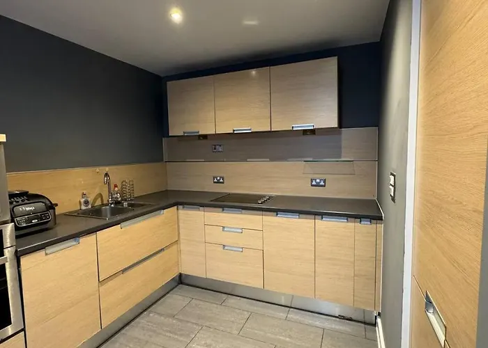 City Centre 1 Bedroom Apartment